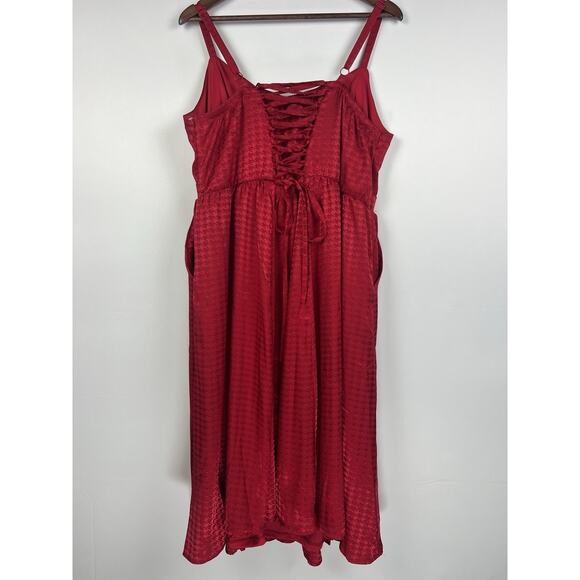 Torrid Women’s Plus 2 Red Fit & Flare Midi Dress Lace-Up Back - Picture 11 of 11